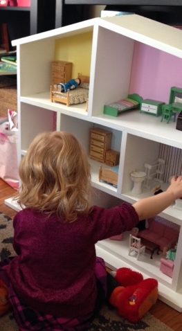 Bookcase style toddler-friendly DIY dollhouse